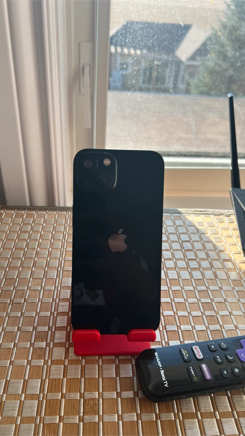Apple IPhone 13 black 128gb - photo 5