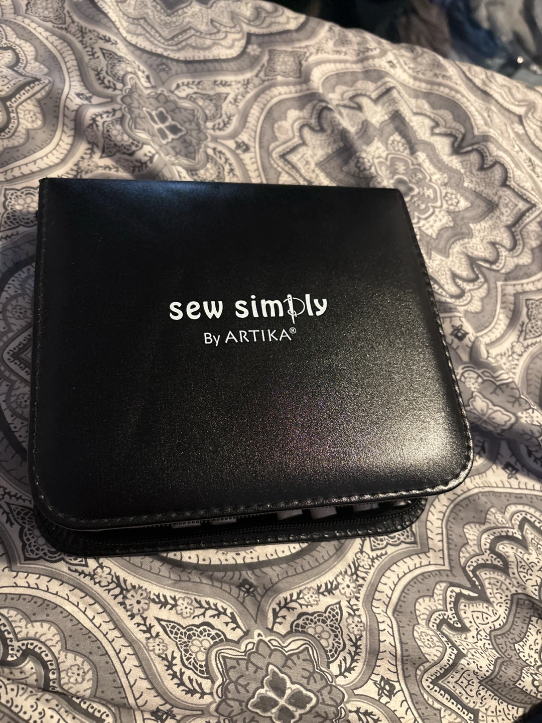 Sew Simply by Artika Sewing Kit