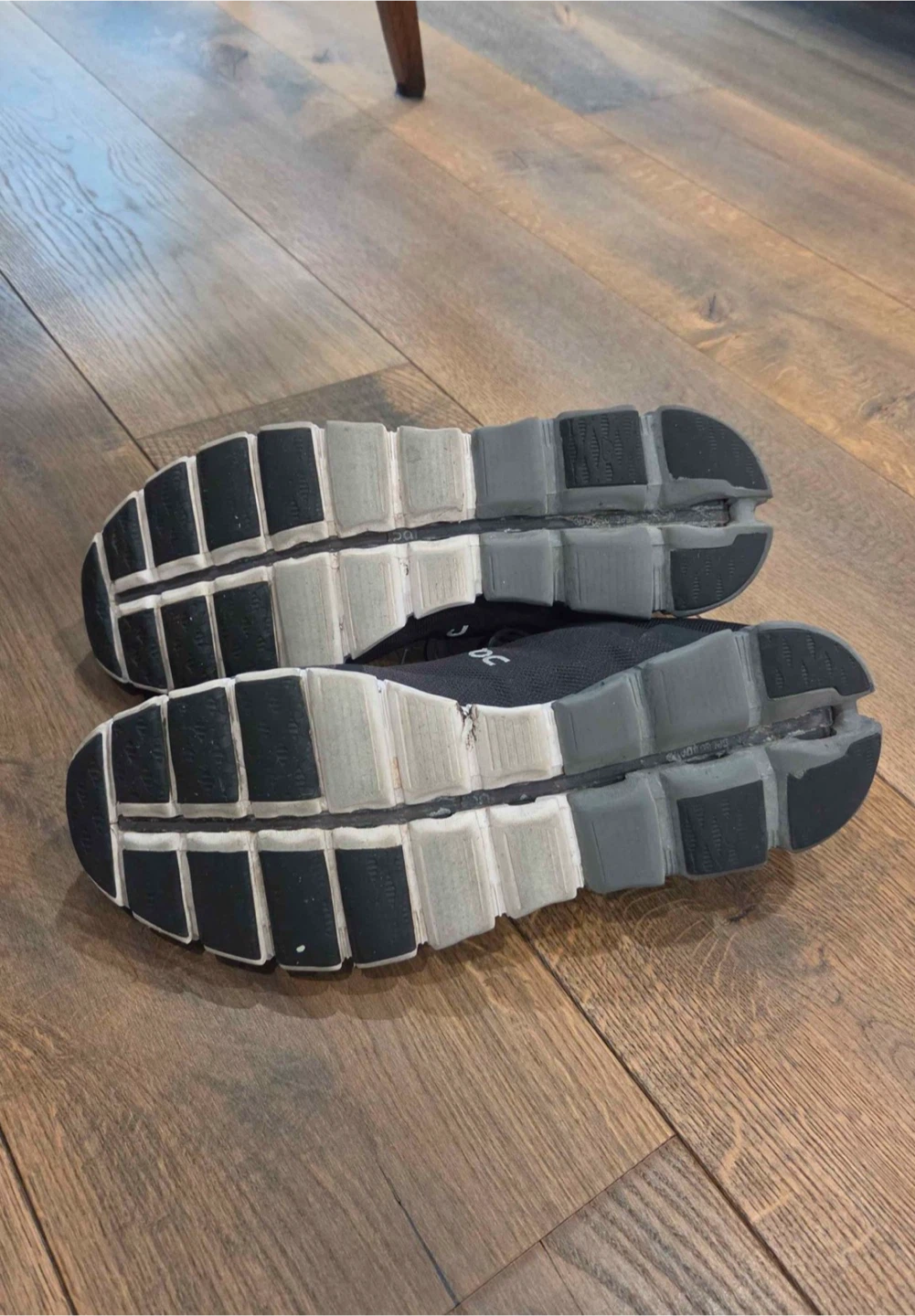 On Cloud Running Shoes - photo 5