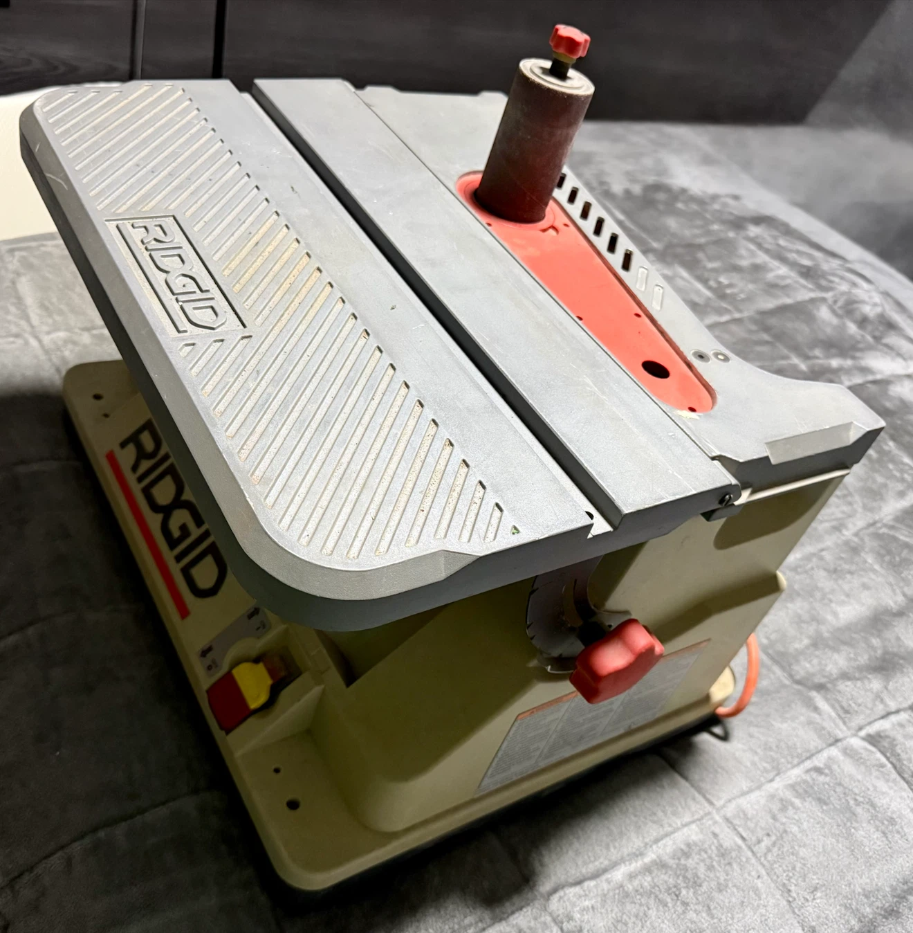 RIDGID Oscillating Edge Belt / Spindle Sander