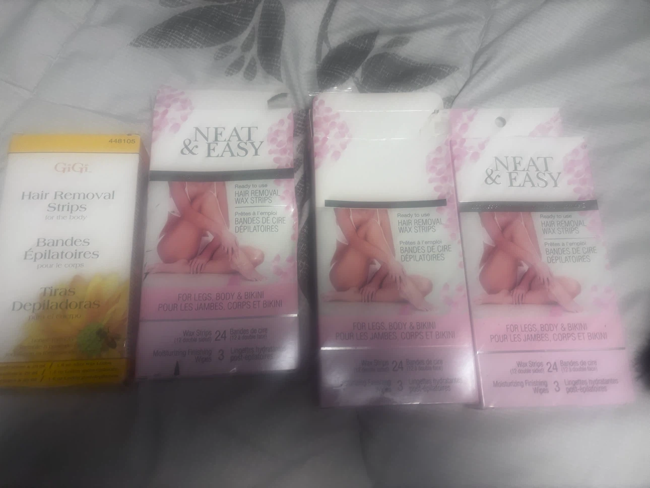 Hair Removal Wax Strips and Cosmetic Bag - photo 4