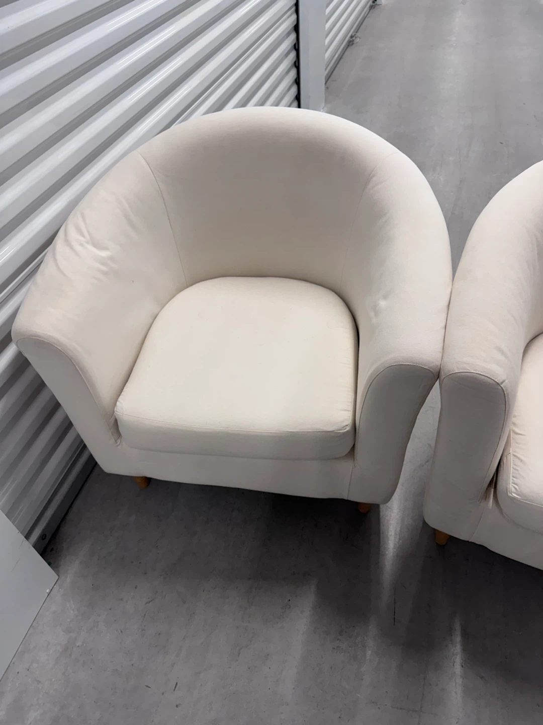 Two Cream Accent Tubes Chairs - photo 3