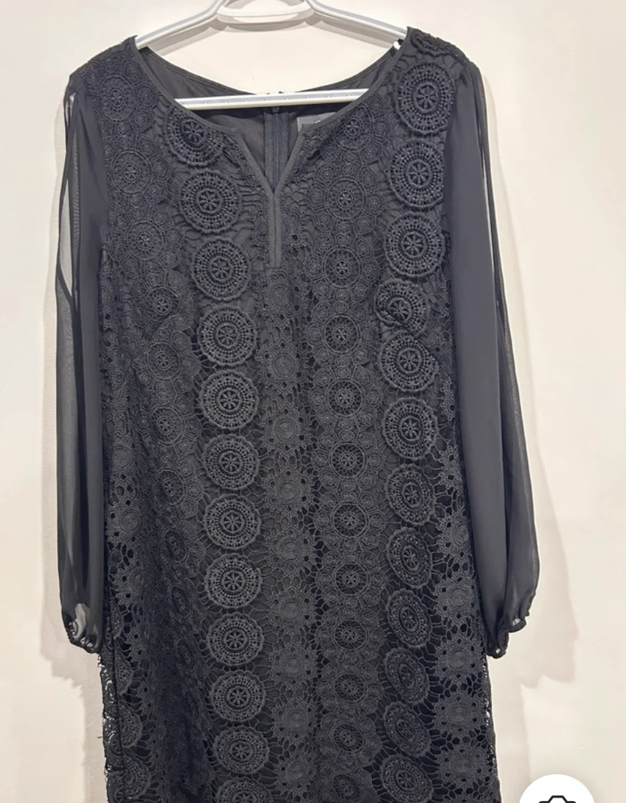 Adriana Papell Black Lace Dress with Split Sleeves - photo 3