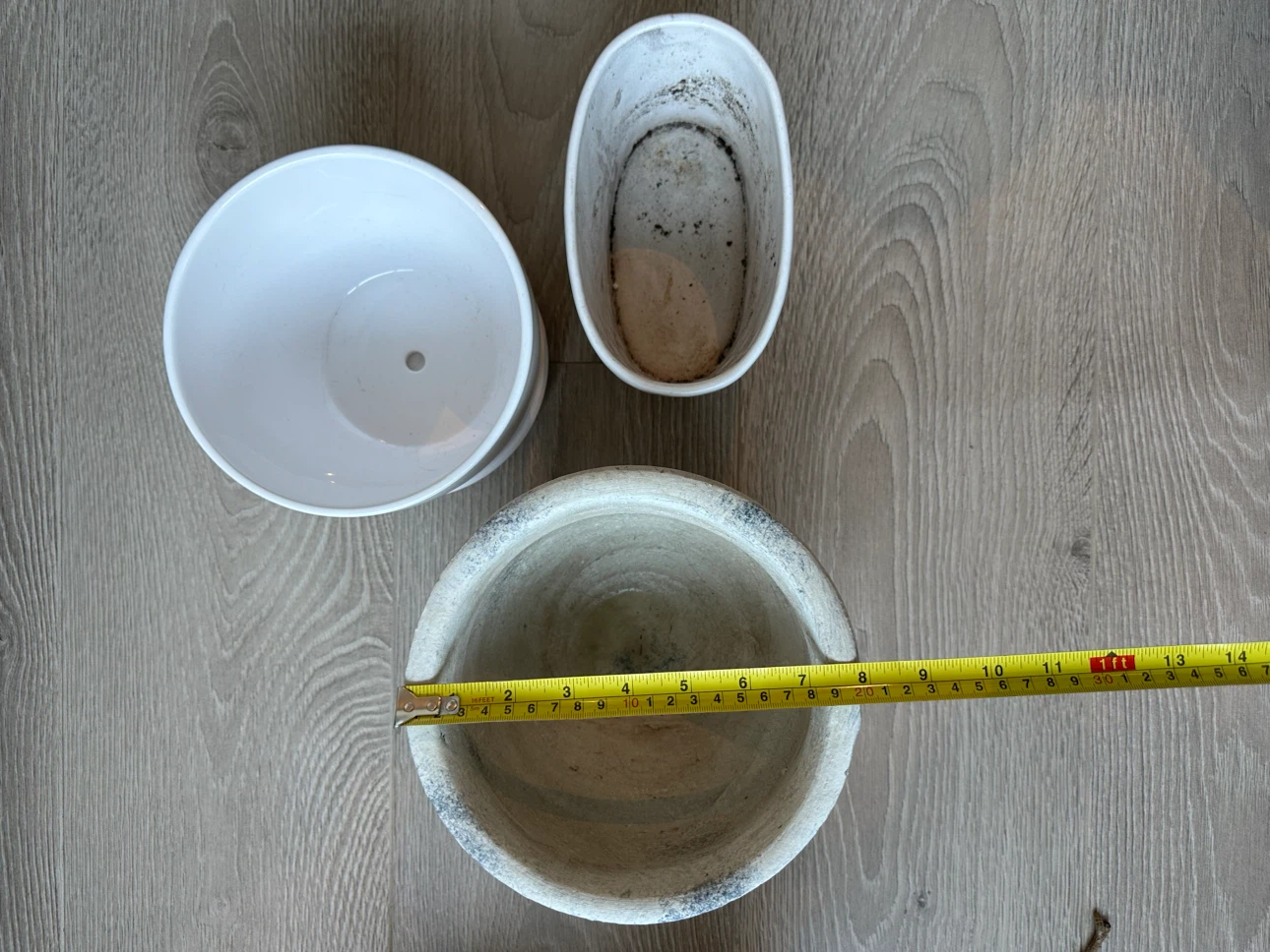 Set of 3 White Ceramic/Stone Planters - photo 4
