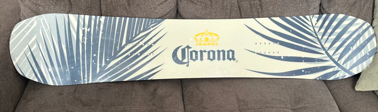 Snowboard