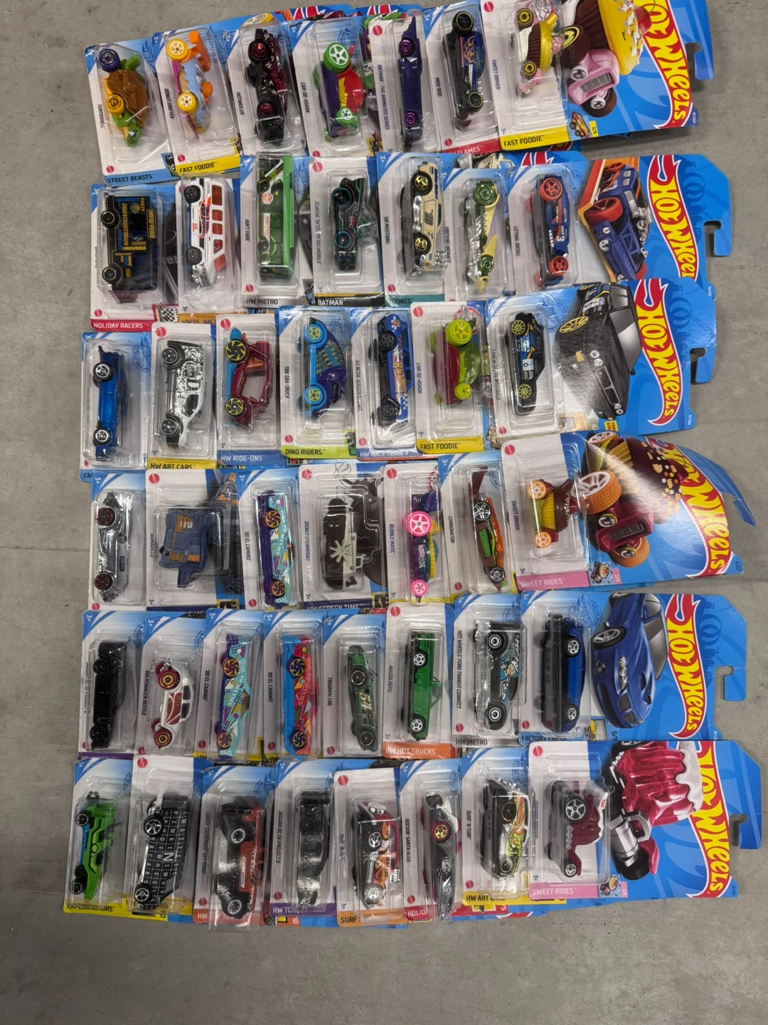 43 Assorted Hot Wheels Toy Cars
