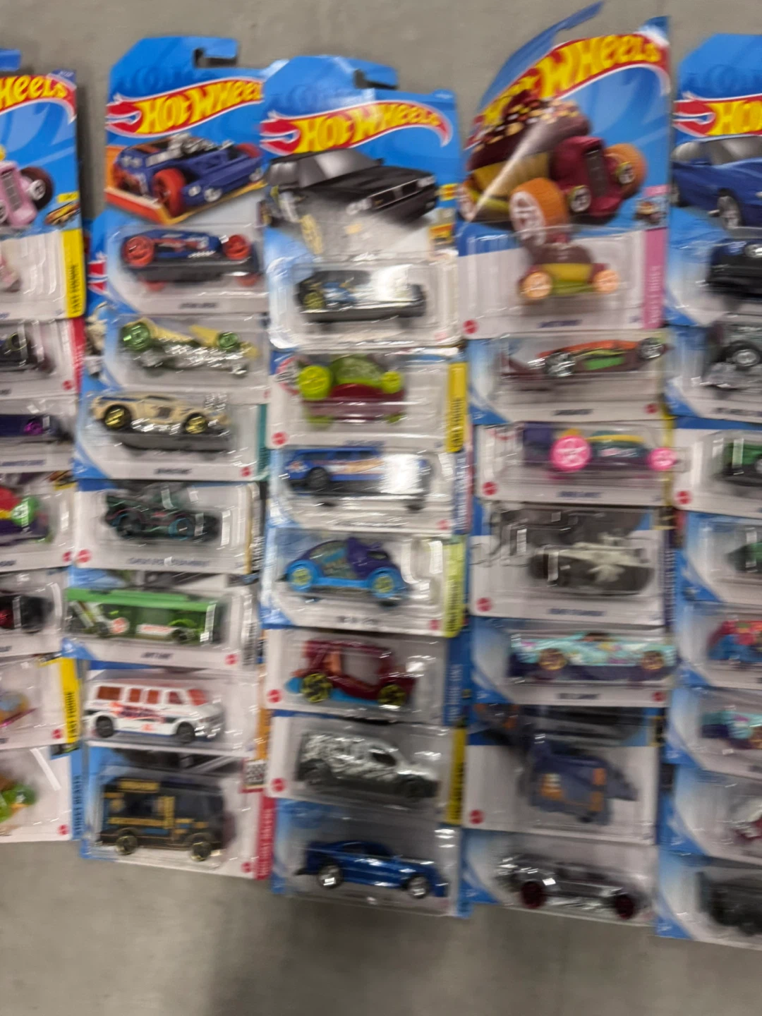 43 Assorted Hot Wheels Toy Cars - photo 3