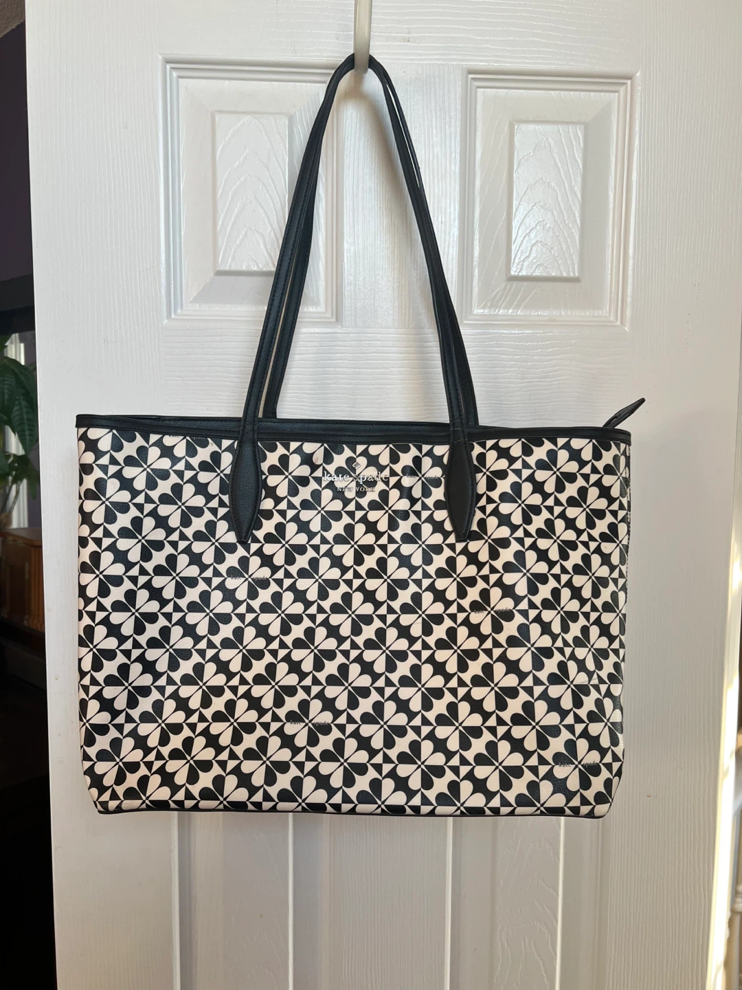 Kate Spade New York Tote Bag