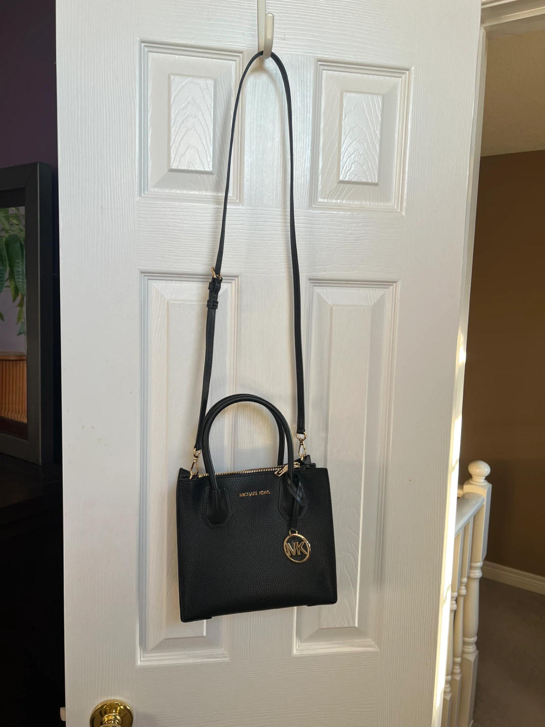 Michael Kors small black crossbody bag - photo 3