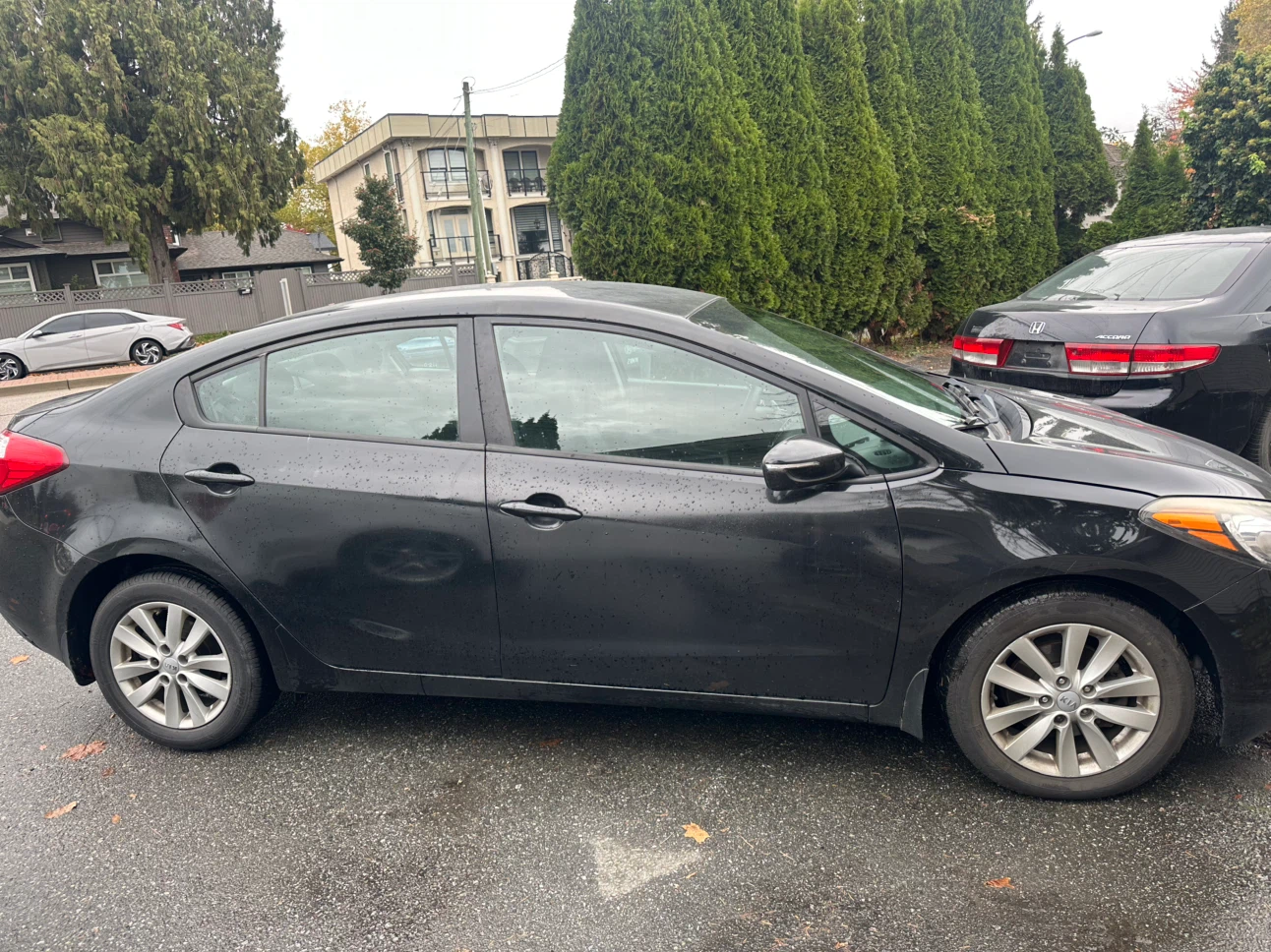 Black Kia Forte Sedan - photo 3