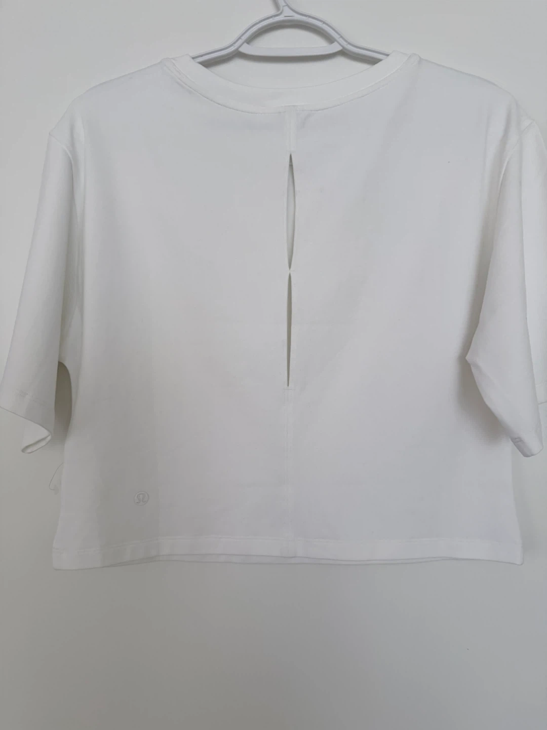 Lululemon Short Sleeve Crop Top(M) - photo 2
