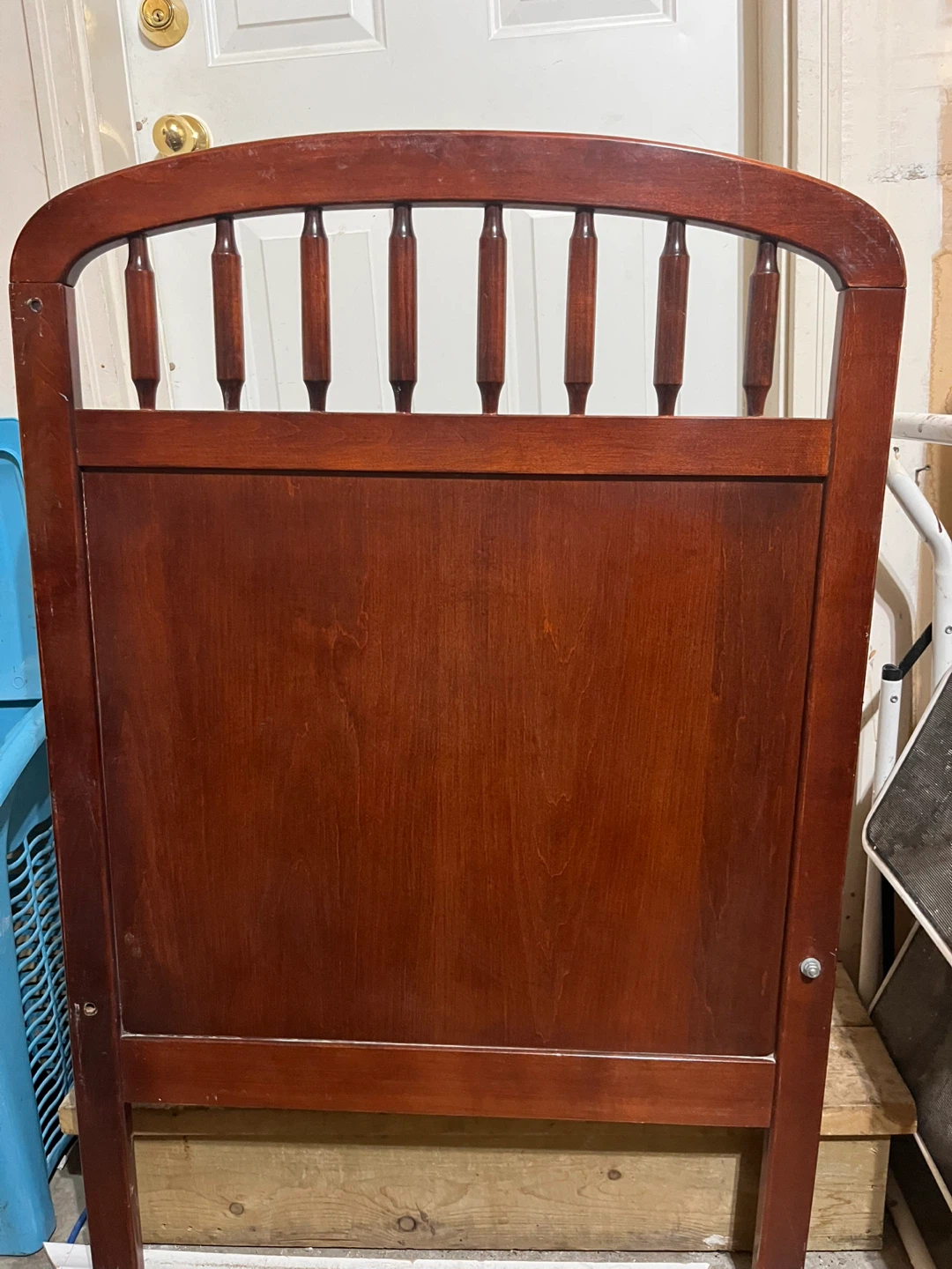 Cribs or crib parts for repurposing — examples shown. - photo 3