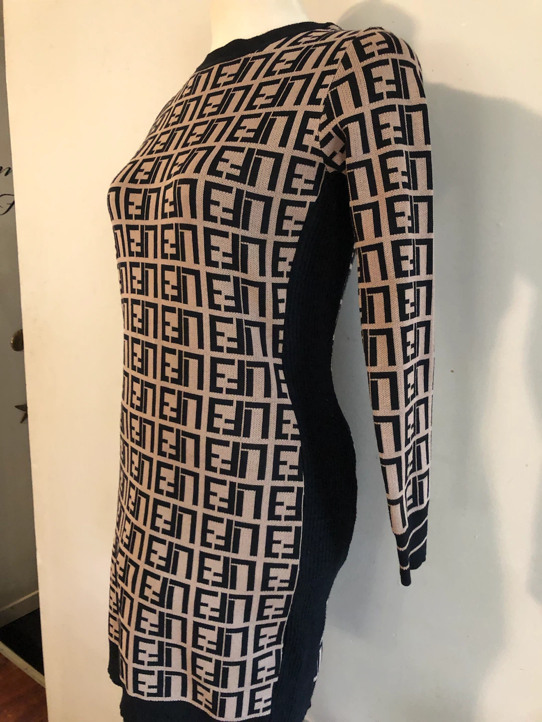 Norah & Olivia Geometric Print Long Sleeve Knit Dress - photo 3