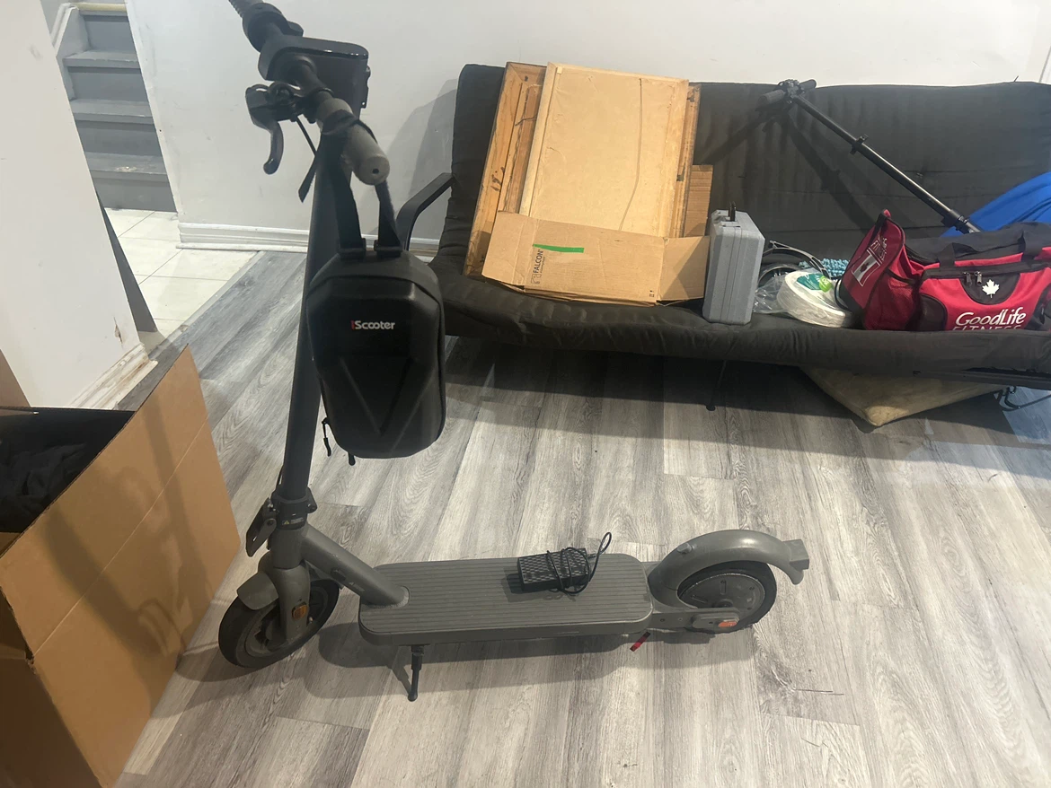 E-scooter blutron