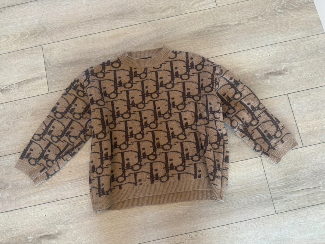 Brown pattern knit sweater