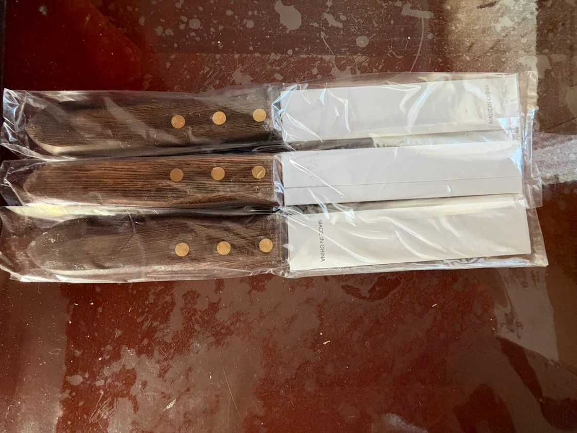 Set of 3 Walco Steak Knives