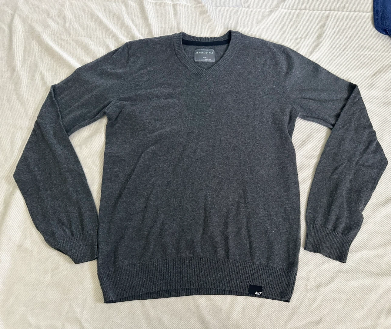 Aeropostale V-Neck Sweater - Gray - Size M