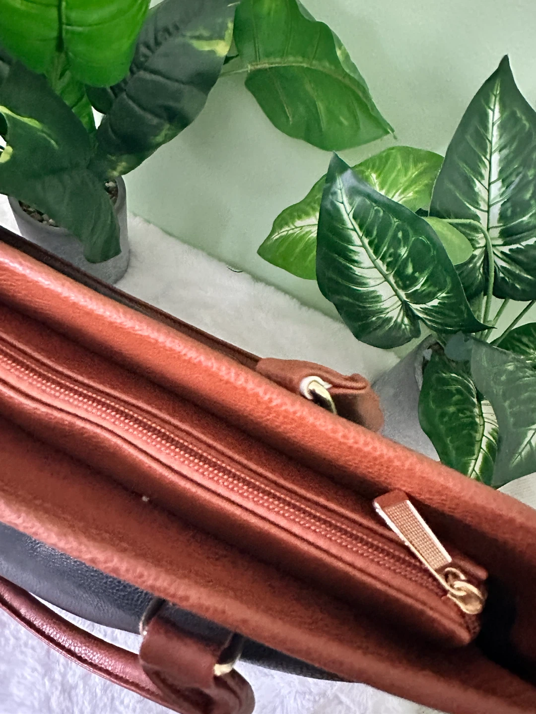 Black and Brown Tote Bag - photo 3