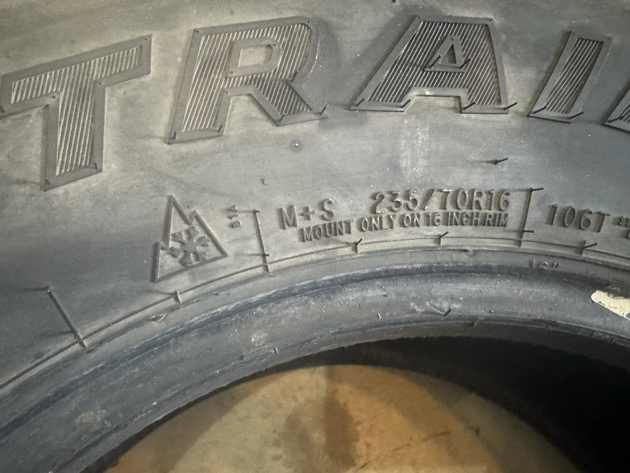 235/70R16 Set of 4 MotoMaster Eliminator winter Tires - photo 5