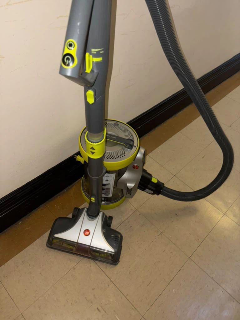 Hoover Air Revolve Canister Vacuum - photo 5