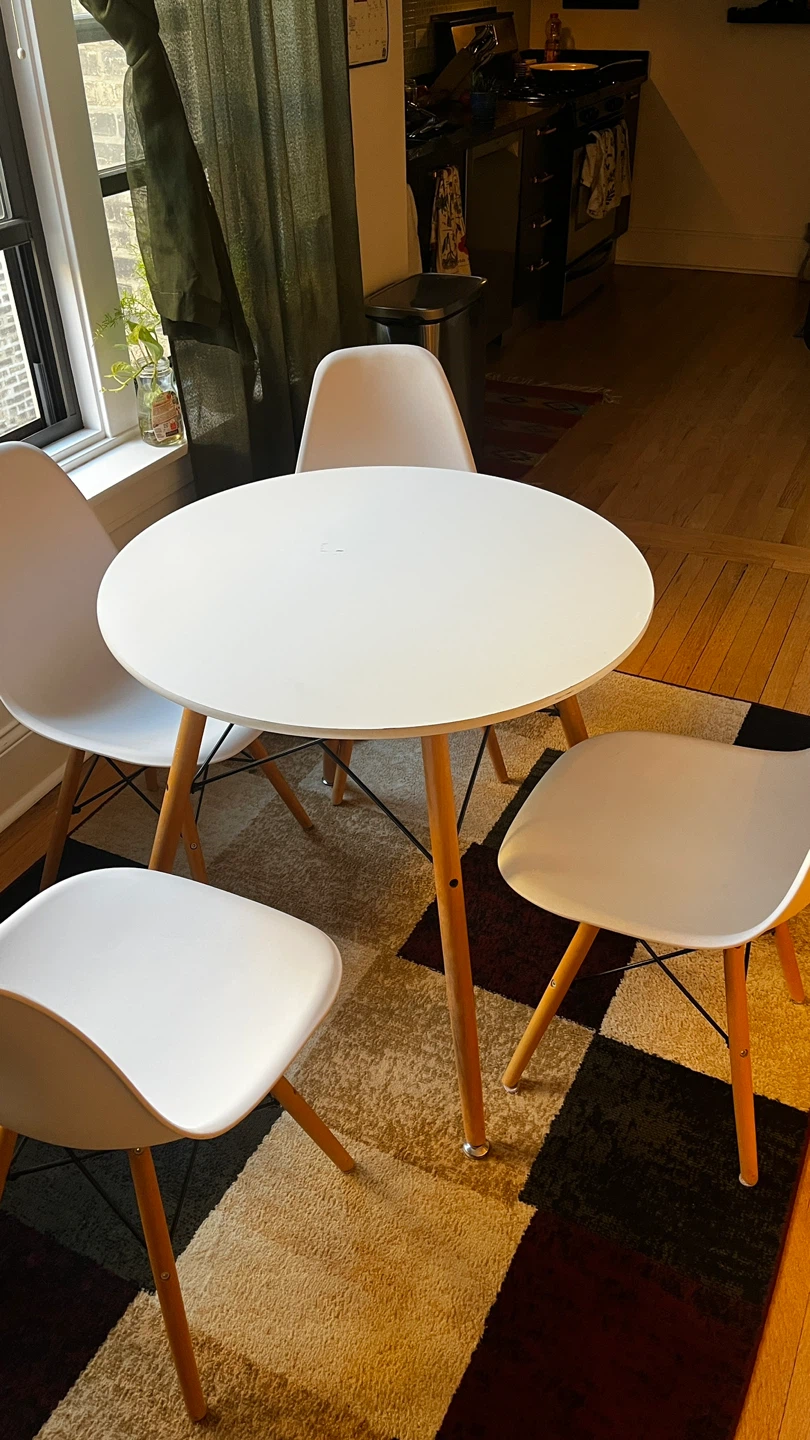 White table with chairs
