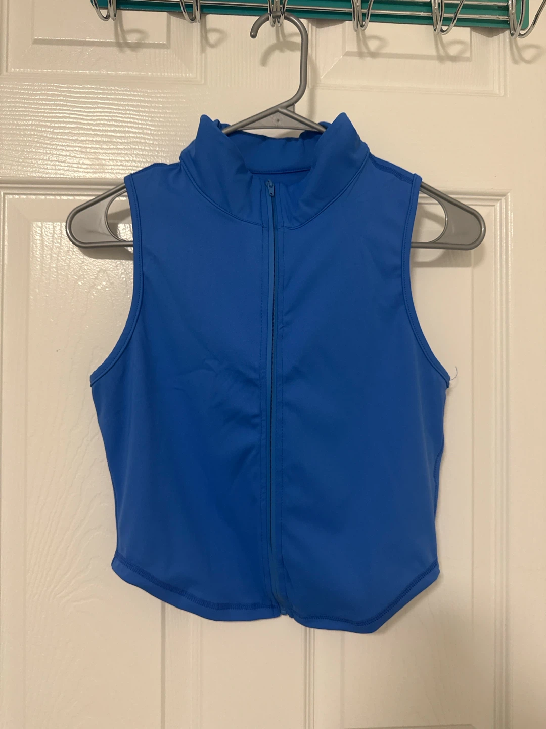 Blue Sleeveless Zippered Top