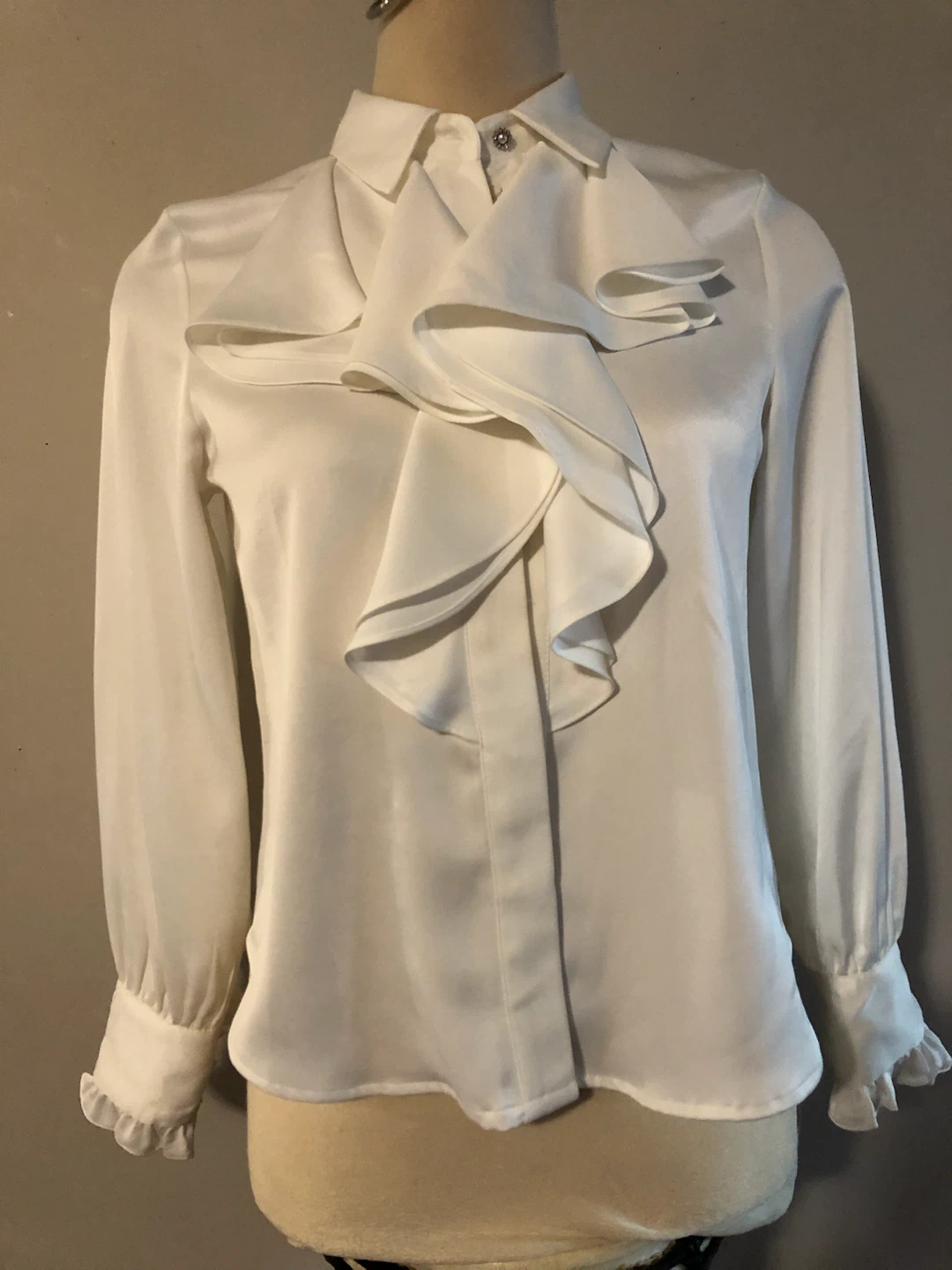 Zara White Ruffled Blouse Size Small
