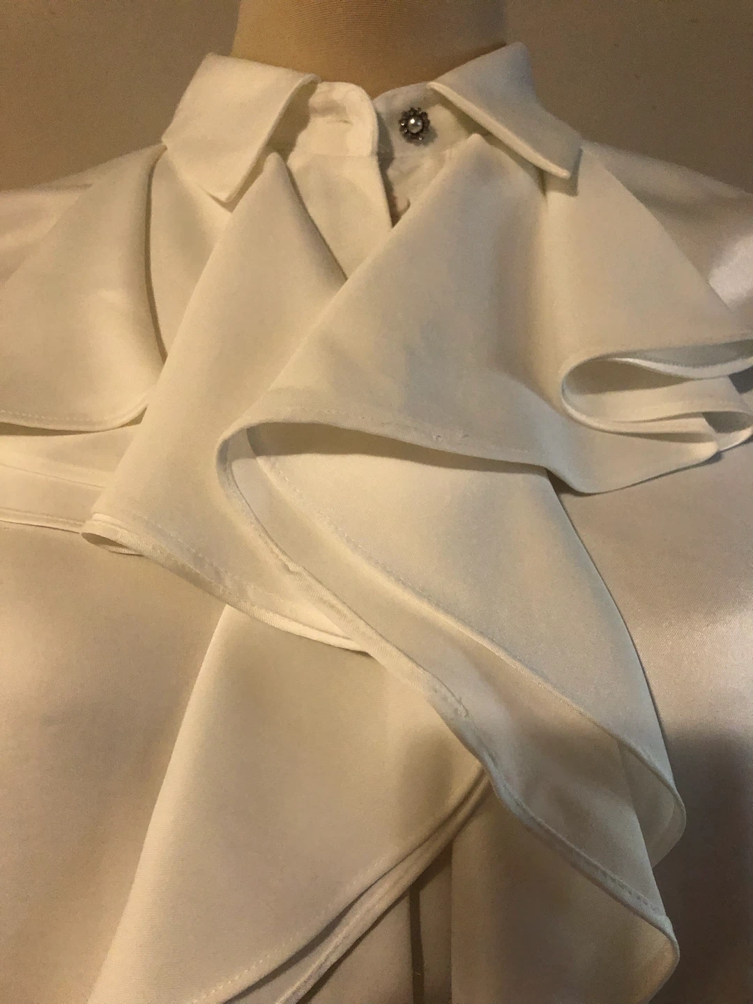 Zara White Ruffled Blouse Size Small - photo 4