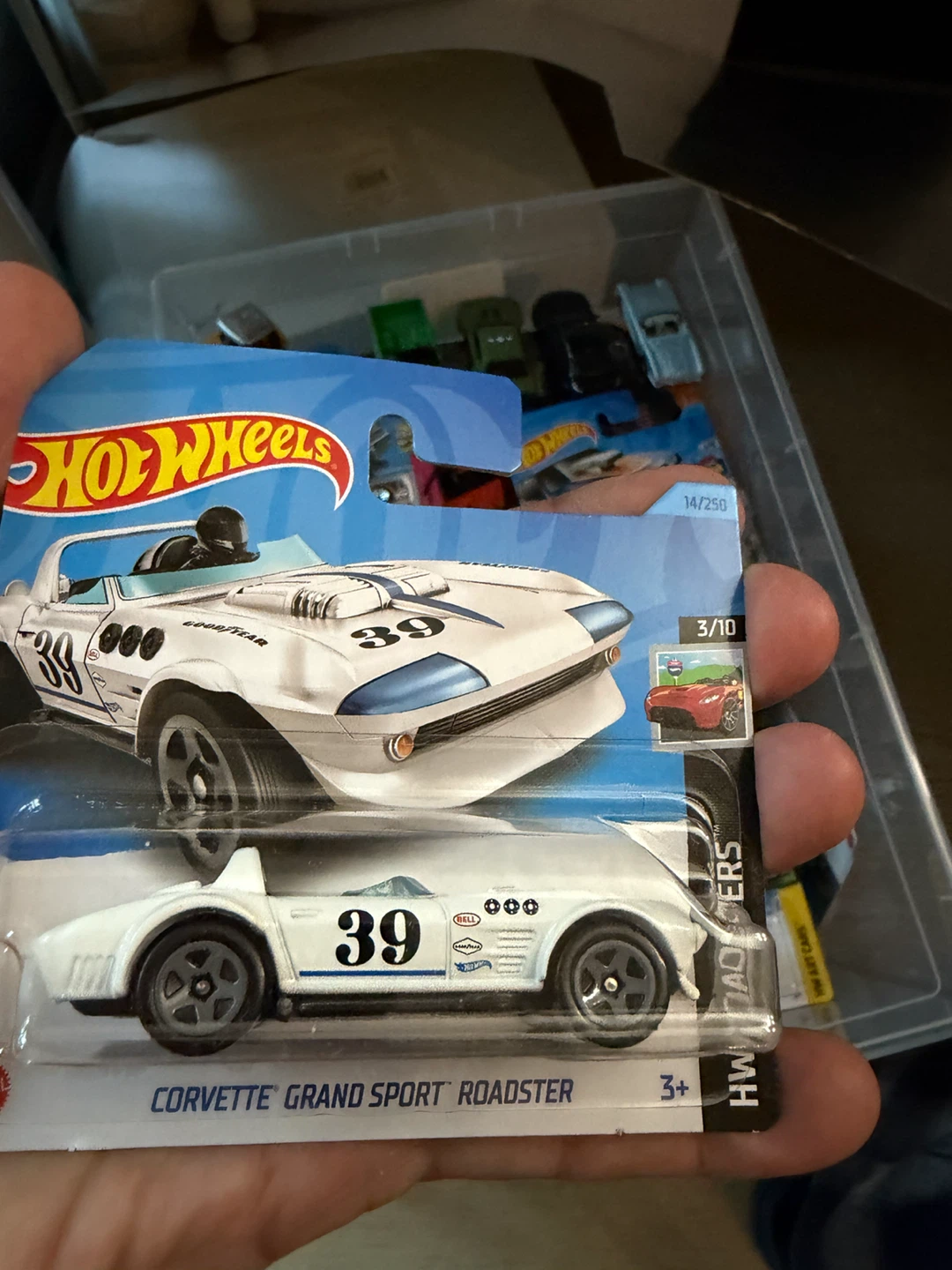 Hot Wheels Corvette Grand Sport Roadster 3/10