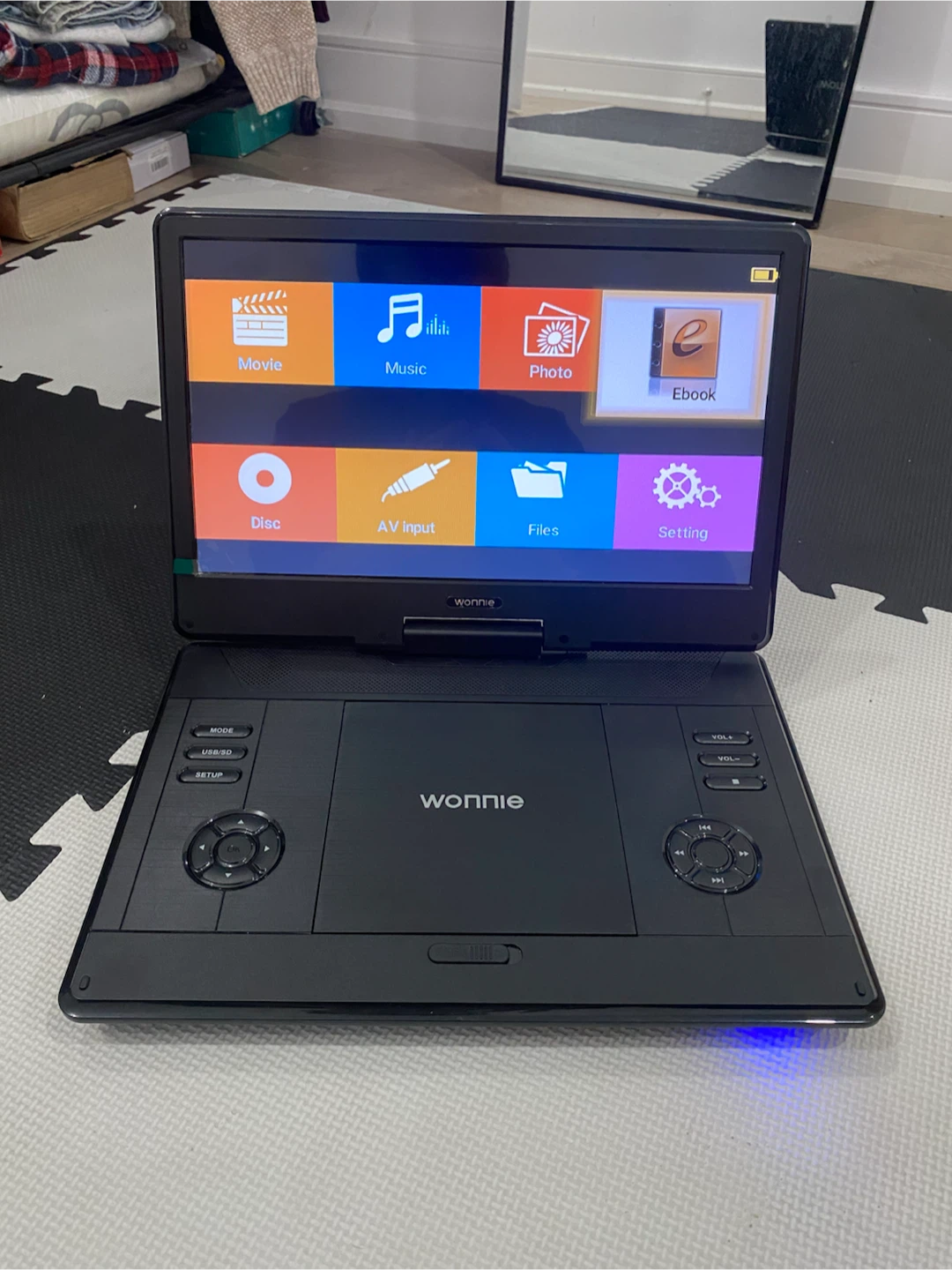Wonnie Portable DVD Player