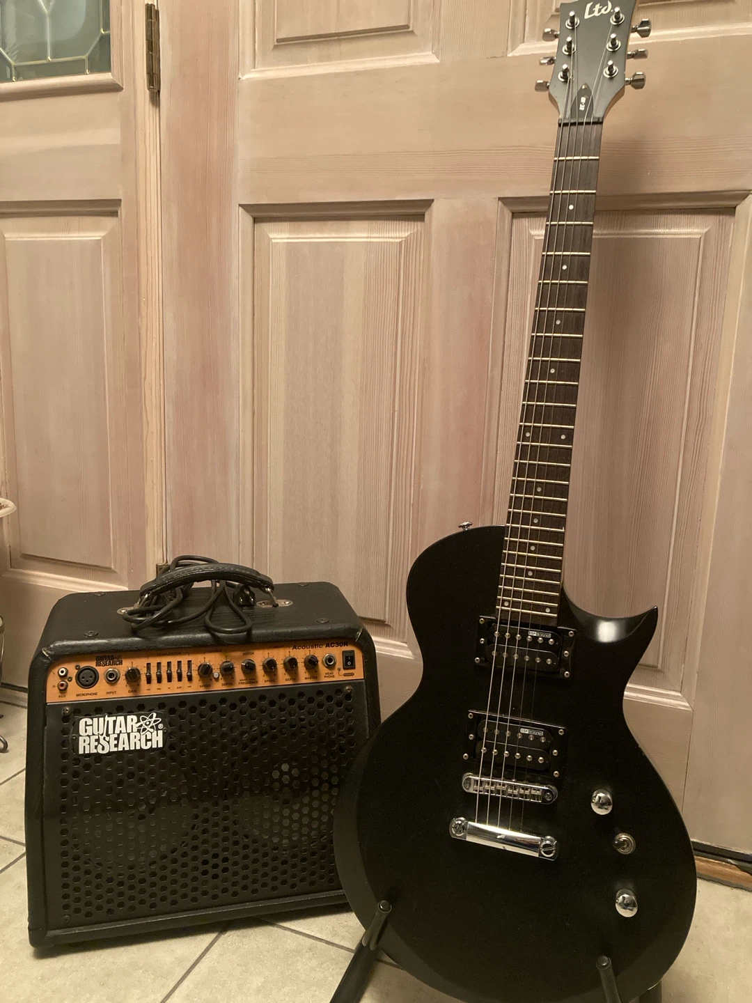 ESP - LTD Electric Guitar & Acoustic AC30R Amplifier