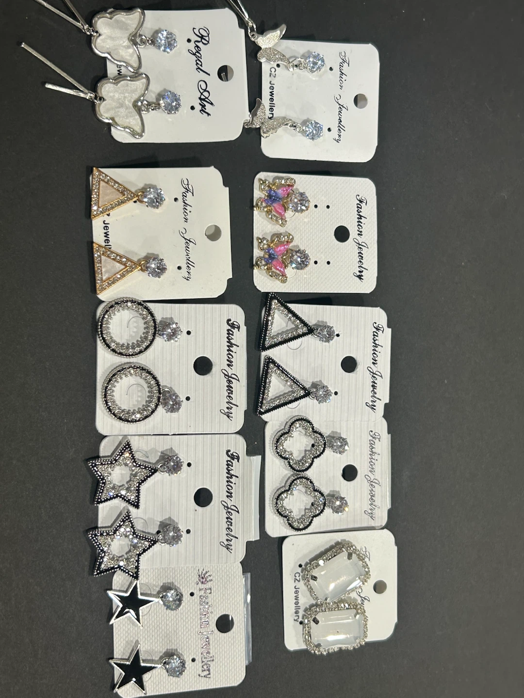 Dangling Fashion Earrings