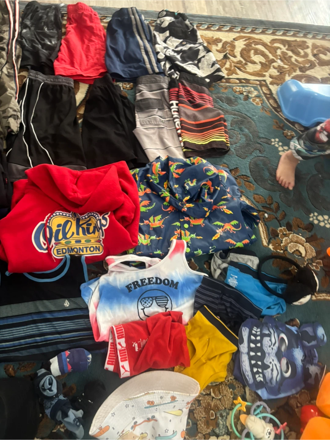 Boys Mixed Clothing Lot 7 to 8 - photo 3