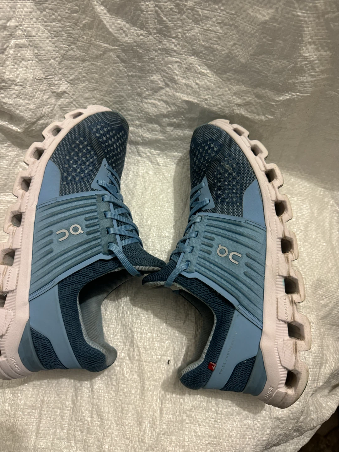 On Cloud Running Shoes - photo 5