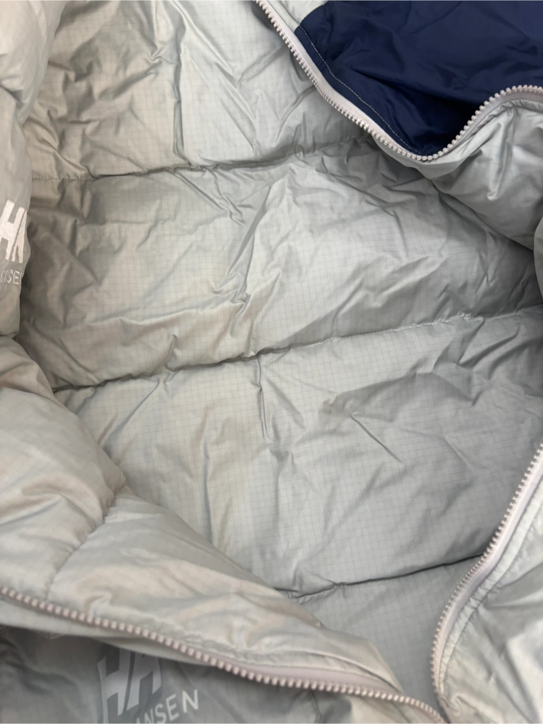 Helly Hansen Winter Jacket - photo 2
