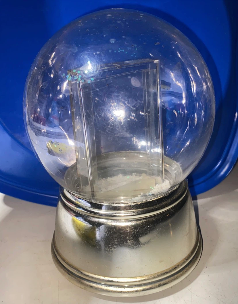 Silver Pedestal Photo Frame Snow Globe