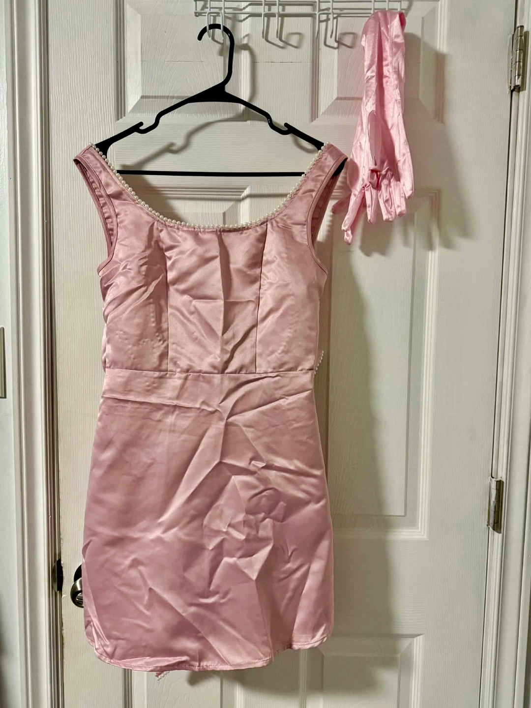 For Sale: Pink Short Dress with Detachable Square Bow Knot - photo 2