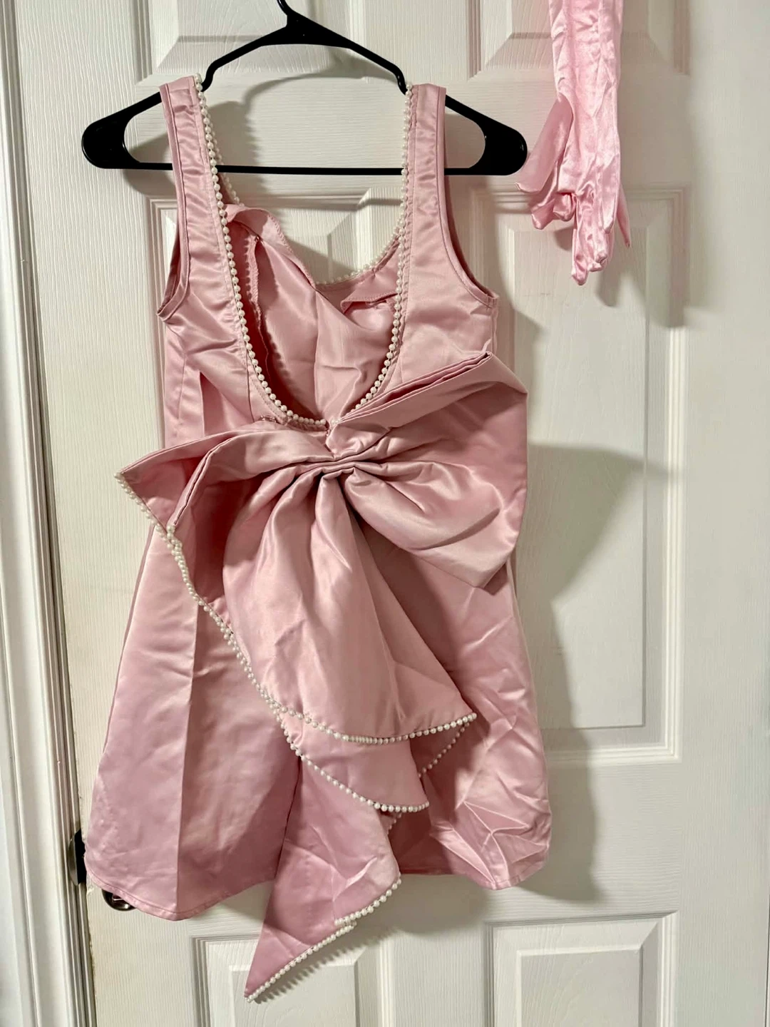 For Sale: Pink Short Dress with Detachable Square Bow Knot - photo 3