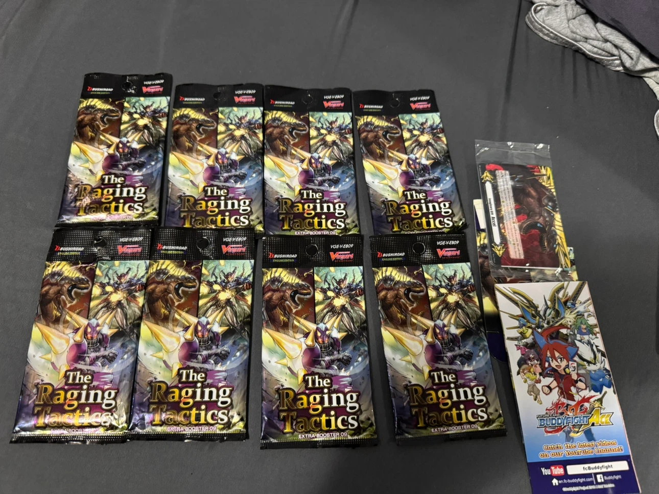 8 Cardfight!! Vanguard The Raging Tactics Booster Packs