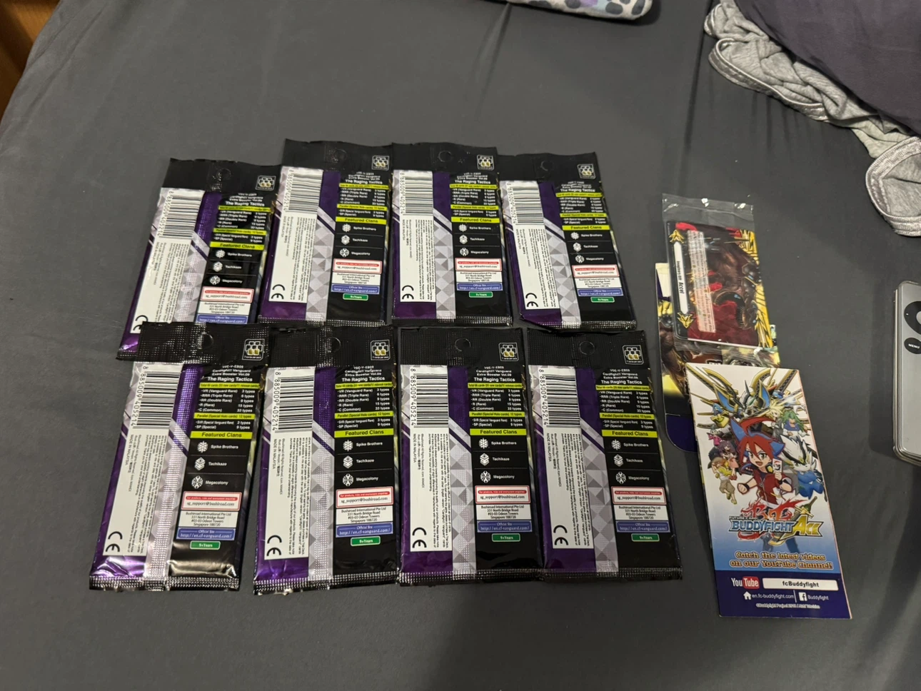 8 Cardfight!! Vanguard The Raging Tactics Booster Packs - photo 2