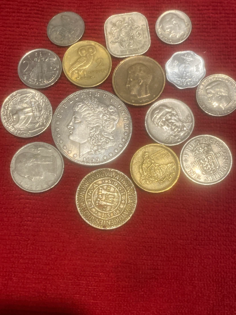 Assorted International Collection of Coins - photo 2