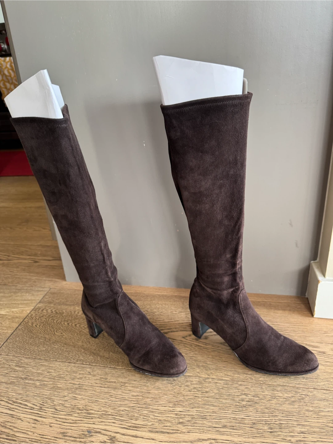 Stuart Weitzman Dark Brown Suede Boots - photo 2