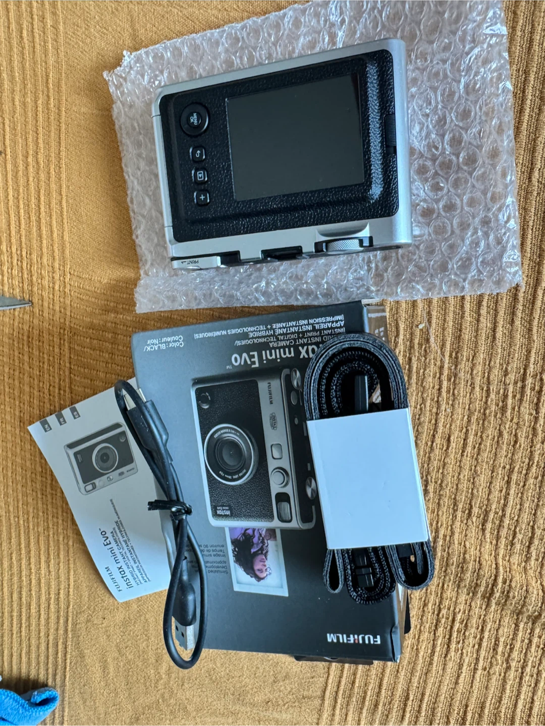 Fujifilm Instax Mini Evo Hybrid Instant Camera - photo 2