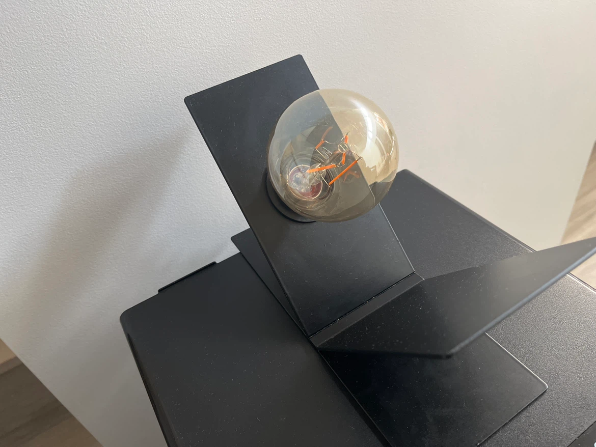 Black Metal Table Lamp