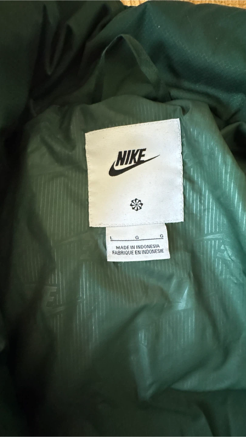 Nike Puffer Jacket Green - photo 2