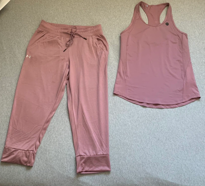 Under Armour Rush Tank and Joggers Set - Ladies Small NOTE STAIN