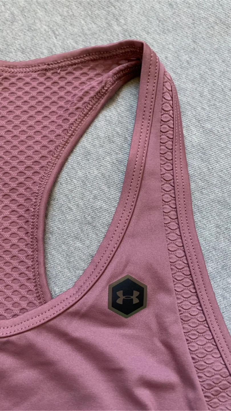 Under Armour Rush Tank and Joggers Set - Ladies Small NOTE STAIN - photo 3