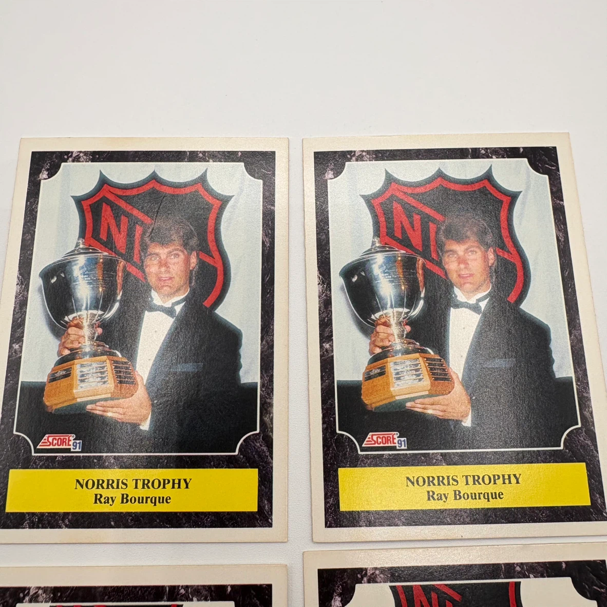 1991 Score NHL Hockey Cards - Ray Bourque and Ed Belfour - photo 3