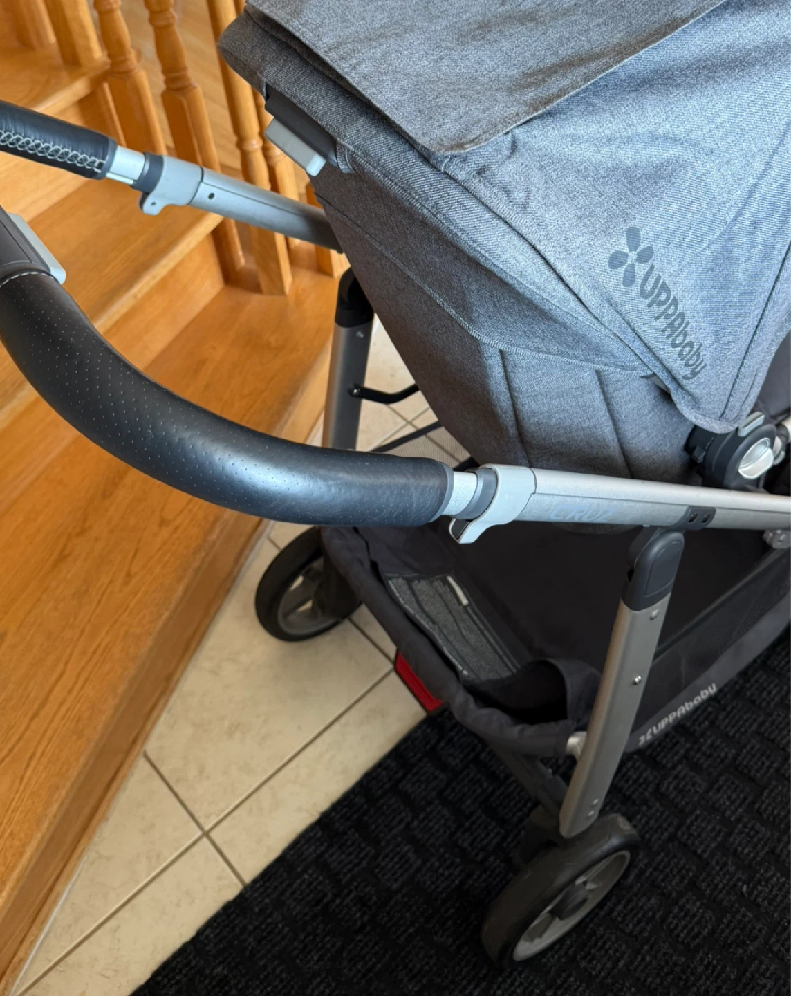 UPPAbaby CRUZ stroller - photo 2
