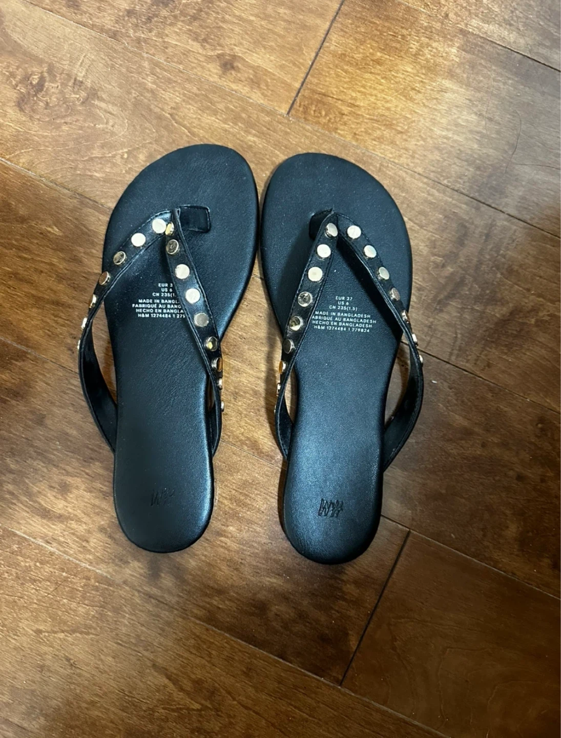H&M Black Studded Flip Flops - photo 2